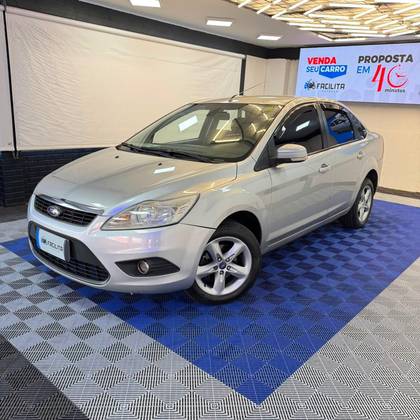 FORD FOCUS 2.0 GLX 16V FLEX 4P MANUAL